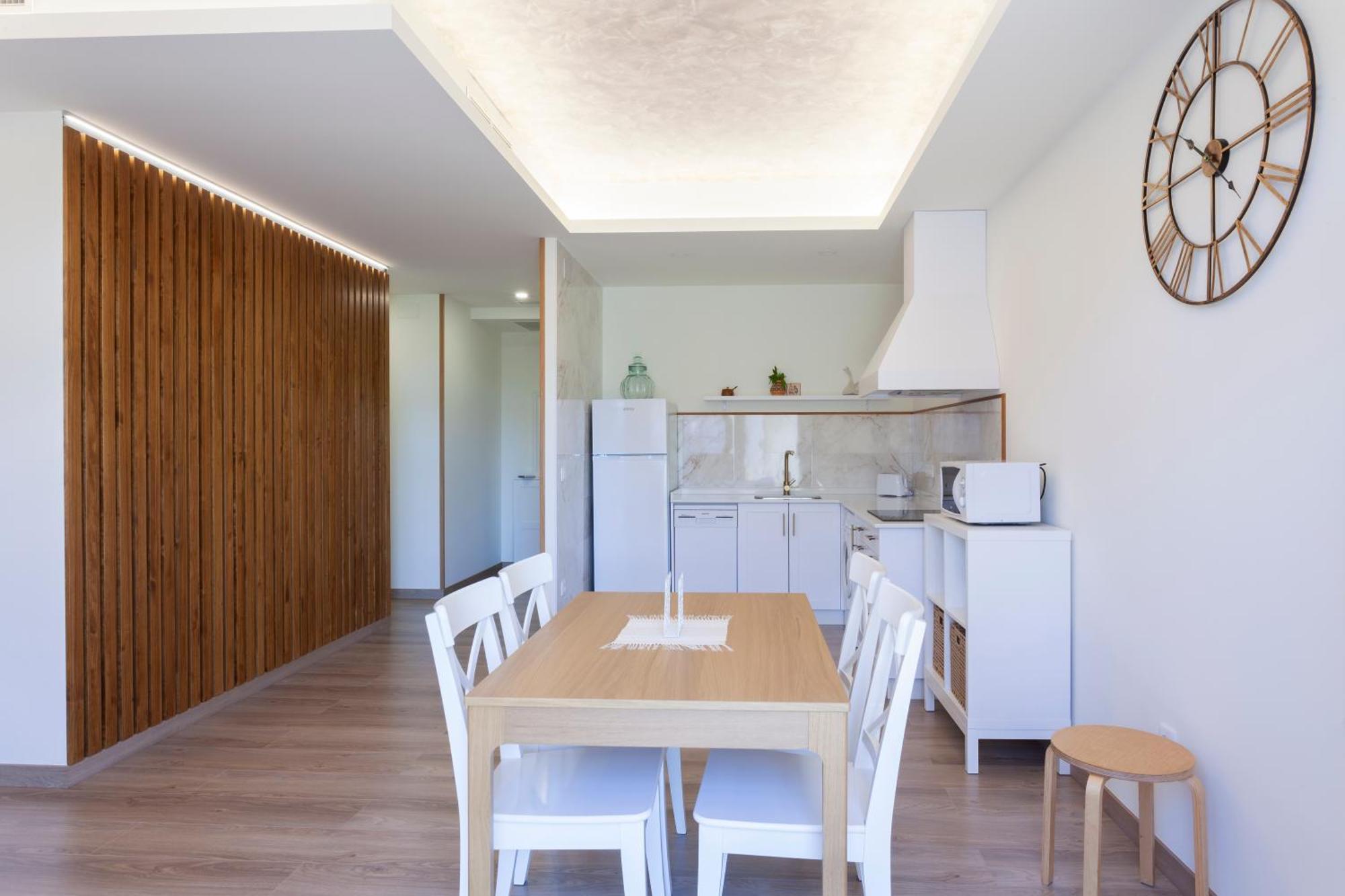 Apartamentos Rurales Tin Turismo 圣埃乌拉利亚德奥斯科斯 外观 照片