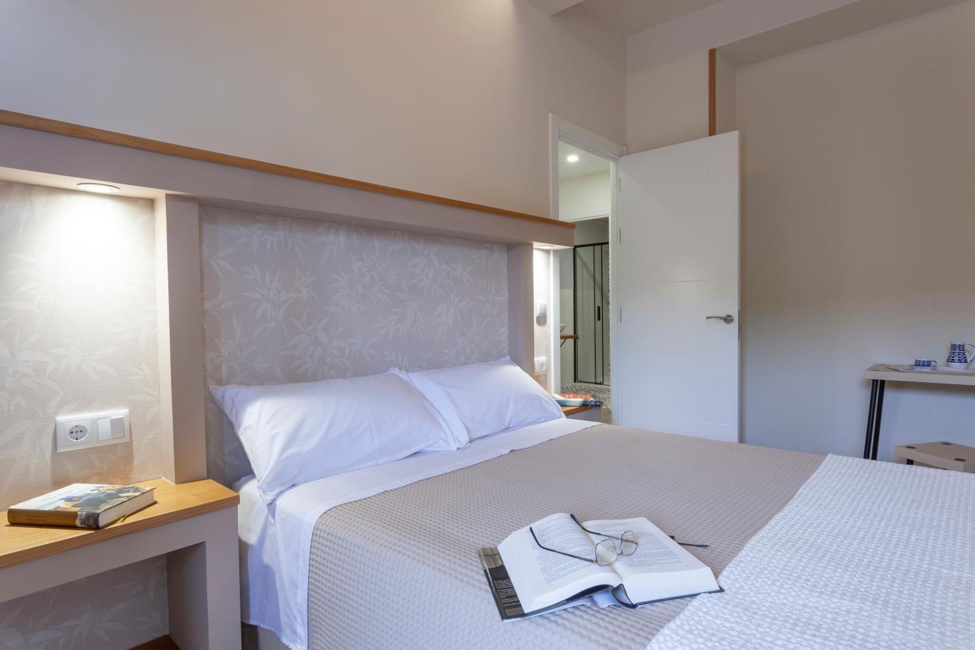 Apartamentos Rurales Tin Turismo 圣埃乌拉利亚德奥斯科斯 外观 照片
