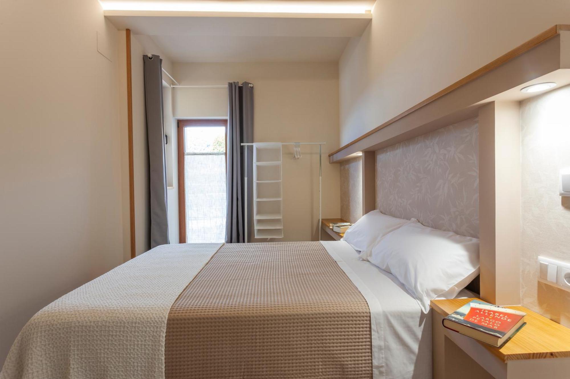 Apartamentos Rurales Tin Turismo 圣埃乌拉利亚德奥斯科斯 外观 照片
