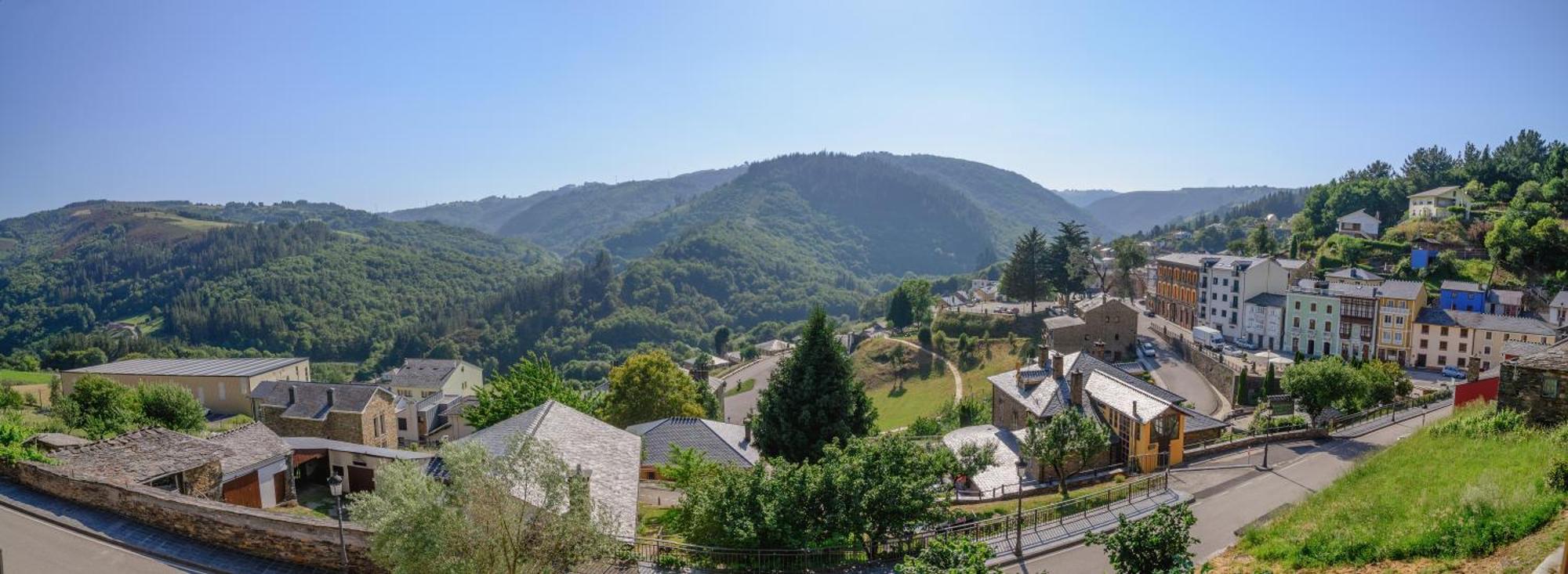 Apartamentos Rurales Tin Turismo 圣埃乌拉利亚德奥斯科斯 外观 照片